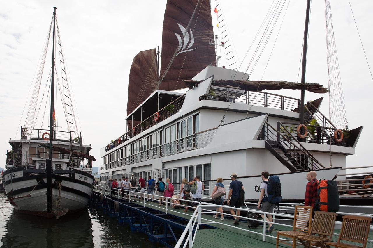 Halong Glory Legend Cruise Hotel Ha Long Exterior photo